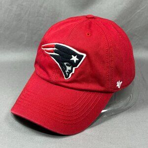 New England Patriots 47 Brand NFL Fitted M Hat Cap Clean Up Red Golfer Dad Mens